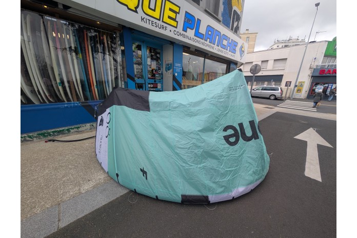 F-ONE Addikt Tec 8m 2025 Occasion