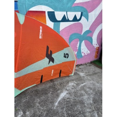 F-ONE Strike V4 5.0m² - Occasion