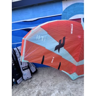 F-ONE Strike V4 4.5m&sup2; Occasion