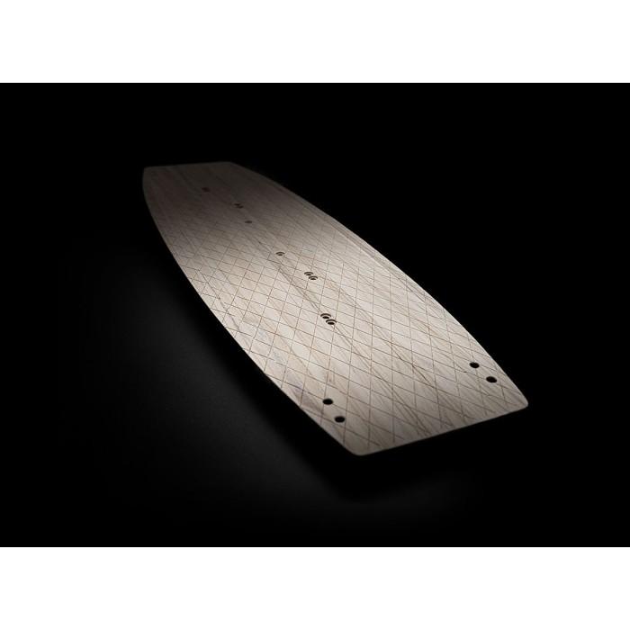 Carved / Core Imperator 7