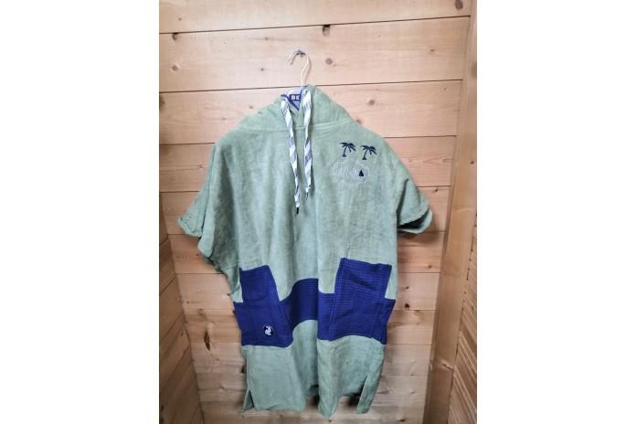 All In Poncho Junior