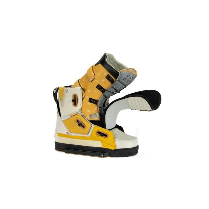 SLINGSHOT WAKE BOOTS Space Mob 2023