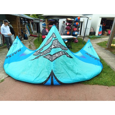 NAISH BOXER 12 OCCASION