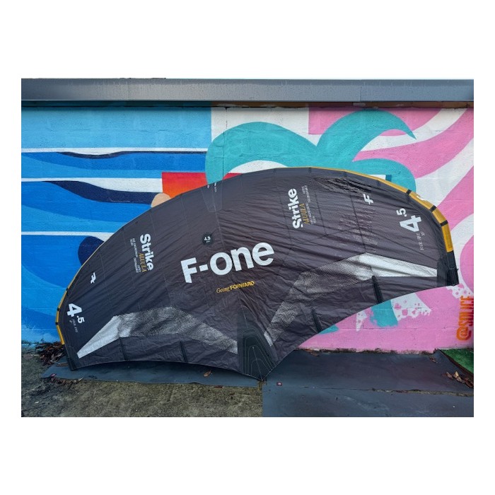 F-ONE Strike V5 Aluula 4.5 occasion
